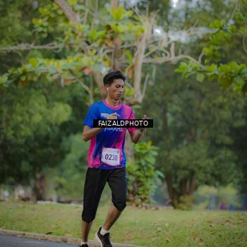 Runner Photo 8116517