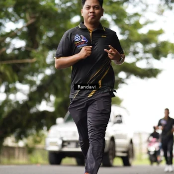 Runner Photo 8116545