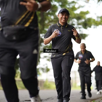 Runner Photo 8116582