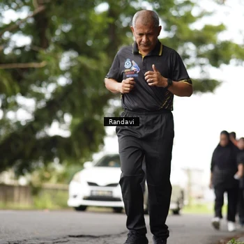 Runner Photo 8116652