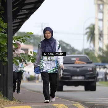 Runner Photo 8116653