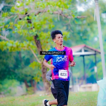 Runner Photo 8116693