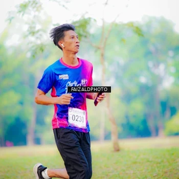 Runner Photo 8116699
