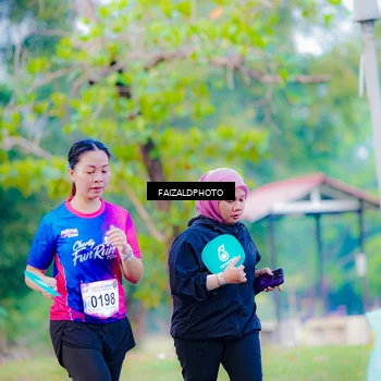 Runner Photo 8116828