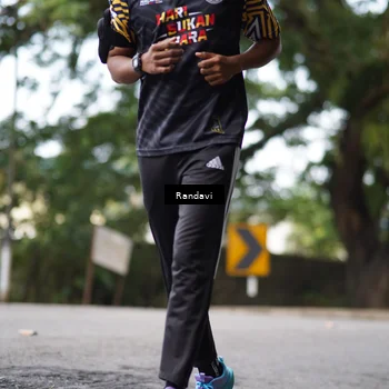 Runner Photo 8116872