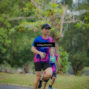 Runner Photo 8116897