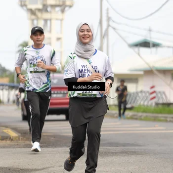 Runner Photo 8116901