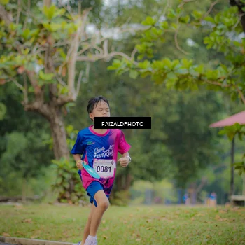 Runner Photo 8116932