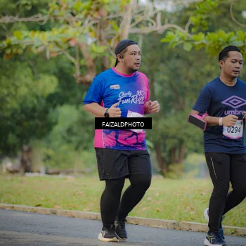 Runner Photo 8116960