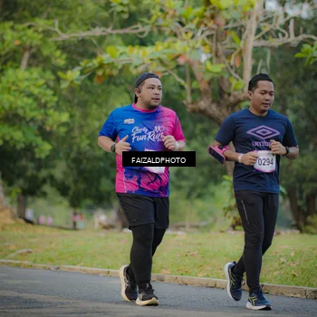 Runner Photo 8116980