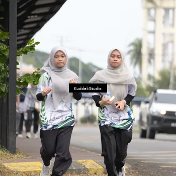 Runner Photo 8117023