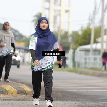 Runner Photo 8117042