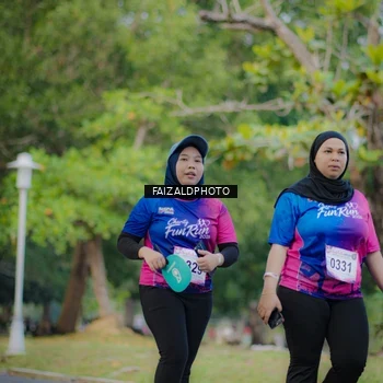 Runner Photo 8117080