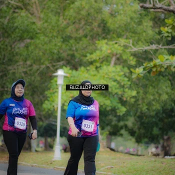 Runner Photo 8117103
