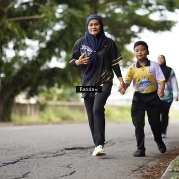 Runner Photo 8117132