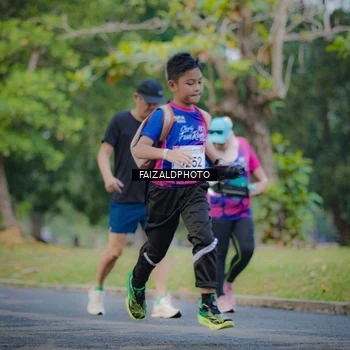 Runner Photo 8117137