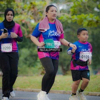 Runner Photo 8117244