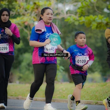 Runner Photo 8117248