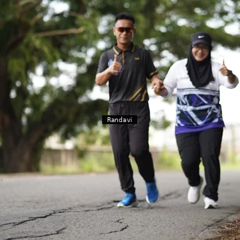 Runner Photo 8117276