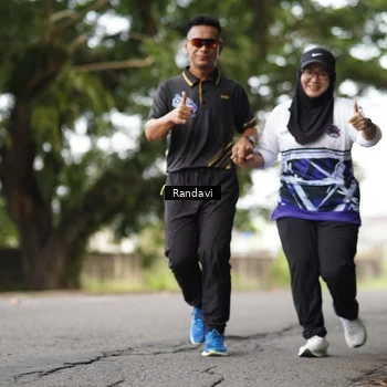 Runner Photo 8117308