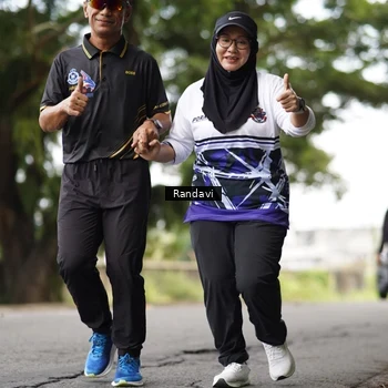 Runner Photo 8117338