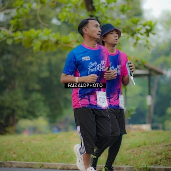 Runner Photo 8117345