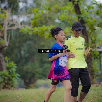 Runner Photo 8117361