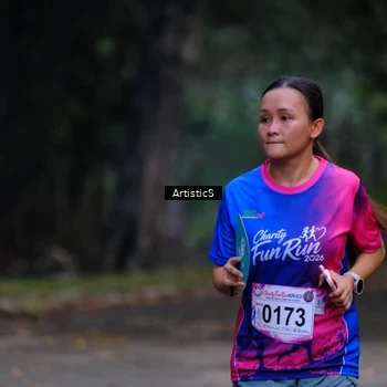 Runner Photo 8117367