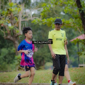 Runner Photo 8117404