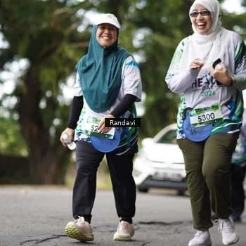 Runner Photo 8117450