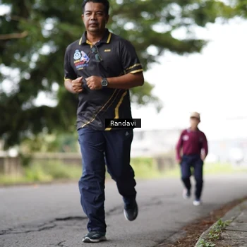 Runner Photo 8117521