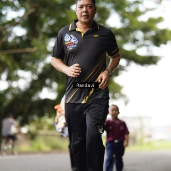 Runner Photo 8117574