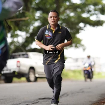 Runner Photo 8117590