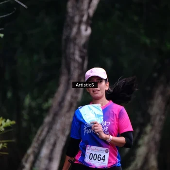 Runner Photo 8117607