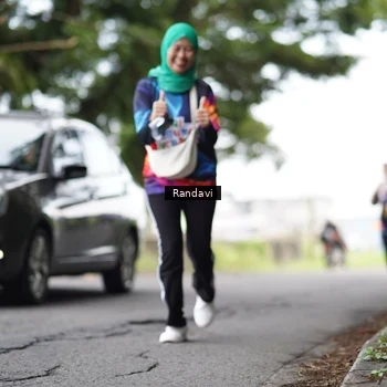 Runner Photo 8117613
