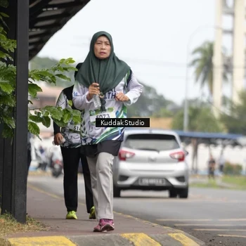 Runner Photo 8117640