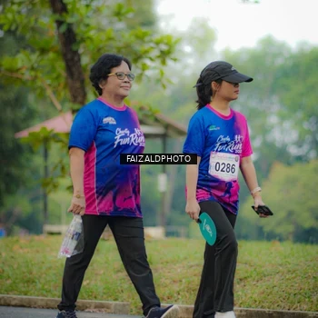 Runner Photo 8117659