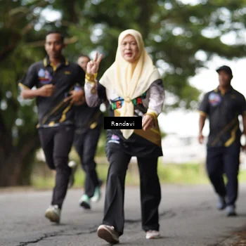 Runner Photo 8117765