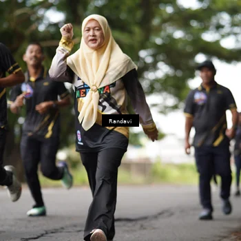 Runner Photo 8117774
