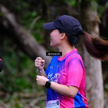Runner Photo 8117779