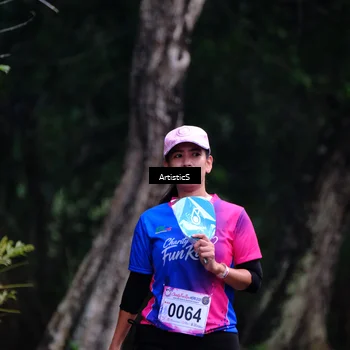 Runner Photo 8117798
