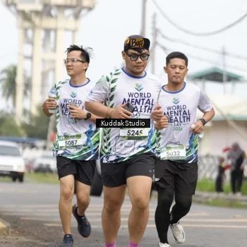 Runner Photo 8117841