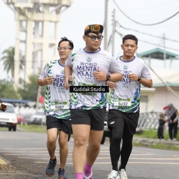 Runner Photo 8117859