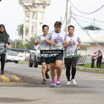 Runner Photo 8117864