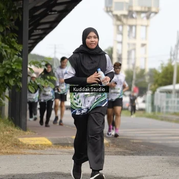 Runner Photo 8117890
