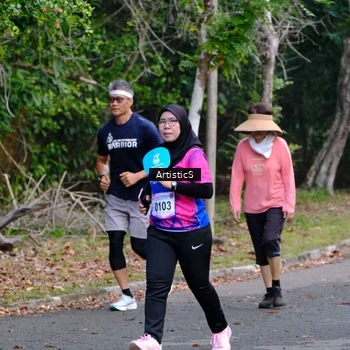 Runner Photo 8117894