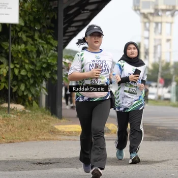 Runner Photo 8117935