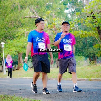 Runner Photo 8118011