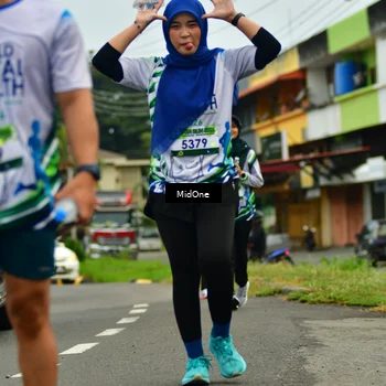 Runner Photo 8118087