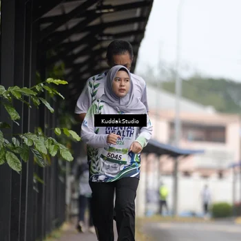 Runner Photo 8118272